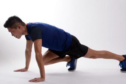 Entrainement - Homme faisant du sport