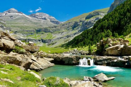 Ruisseau dans les Pyrénées